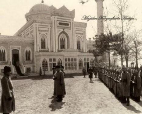 <p>Sergide, 123 yıllık National Geographic arşivinde bulunan 8 milyon kart baskı arasından seçilen ve çekim tarihi bilinmeyen fotoğraflar bulunuyor...</p>