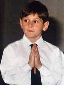 Eylül 2005'te, 3 ay içinde ikinci kez, Barcelona, Messi'nin kontratını uzattığını açıkladı. Bu sefer Messi'nin maaşı, normal bir ilk 11 oyuncusu kadar oldu ve kontrat, 2014 Haziran'ına kadar uzatıldı.