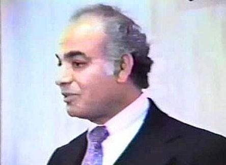 31 Ocak 1990'da Mısır'da doğan, 1974'te Kur'an-ı Kerim'de 19 Mucizesi olarak bilinen ve İslam dünyasında tartışmalara yol açan "matematiksel sistemi"ni ortaya koyan Mısırlı biyokimyacı Reşad Halife, Dünya'nın sonunun 2280 yılında geleceğini hesapladı. 