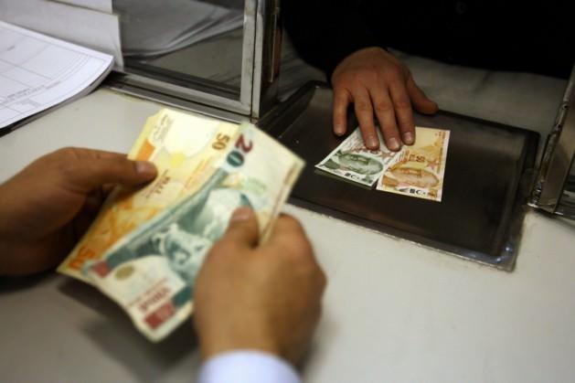 Bir katılımcı için bir takvim yılında ödenen ve devlet katkısı tutarının hesaplanmasına esas oluşturan katkı paylarının toplamı, hesaplamaya ilişkin dönemin sona erdiği tarihte geçerli brüt asgari ücretin hesaplama dönemine isabet eden toplam tutarını aşamıyor. Yani devletin bir katılımcıya ödeyeceği katkı miktarı, yıllık brüt asgari ücretin yüzde 25'i ile sınırlı.