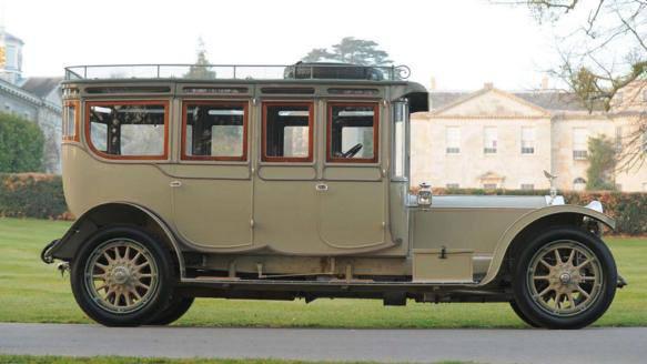 1912 model Rolls-Royce Silver Ghost Pullman Limousine arabanın şu andaki değeri 7 milyon 342 bin dolar.