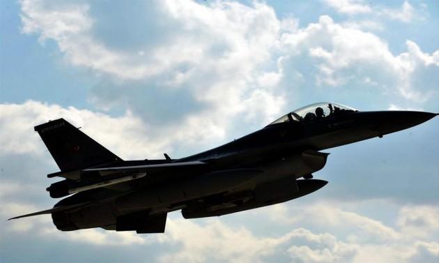 <p>05 Temmuz 1991, Afyon - Dinar Eğitim u&ccedil;uşu i&ccedil;in Akıncı &Uuml;ss&uuml;'nden havalanan u&ccedil;ak planlanan u&ccedil;uş rotasının dışına &ccedil;ıkarak Afyonkarahisar-Dinar'a doğru y&ouml;neldi ve al&ccedil;ak u&ccedil;uş yaparken kayalara &ccedil;arptı. U&ccedil;aktan ayrılamayan pilot şehit oldu.</p>
