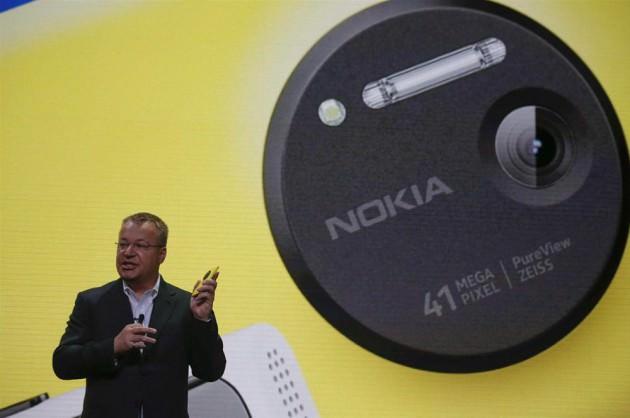 <p>Nokia, geçtiğimiz yıl 41 megapiksellik ilk kameası olan Symbian tabanlı PureView 808’i sunmuştu.</p>