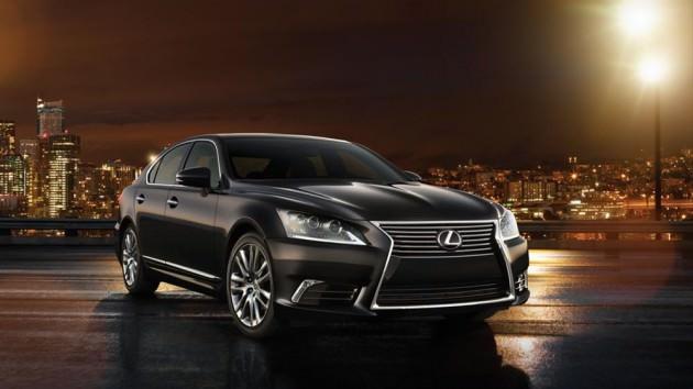 <p><strong>Lexus LS 460<br /></strong></p>