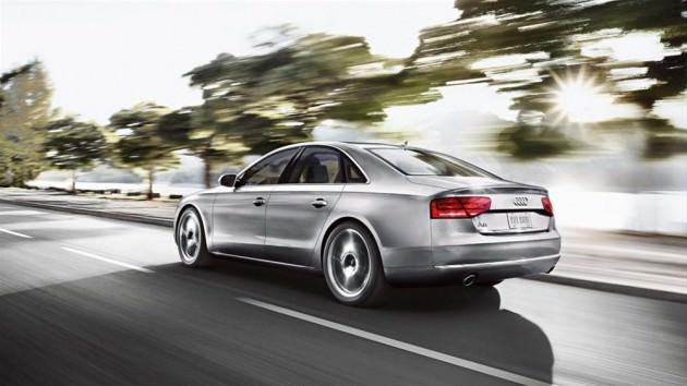 <p><strong>Audi A-8</strong></p>
