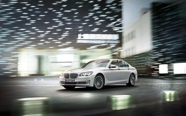 <p><strong>BMW 7-serisi</strong></p>