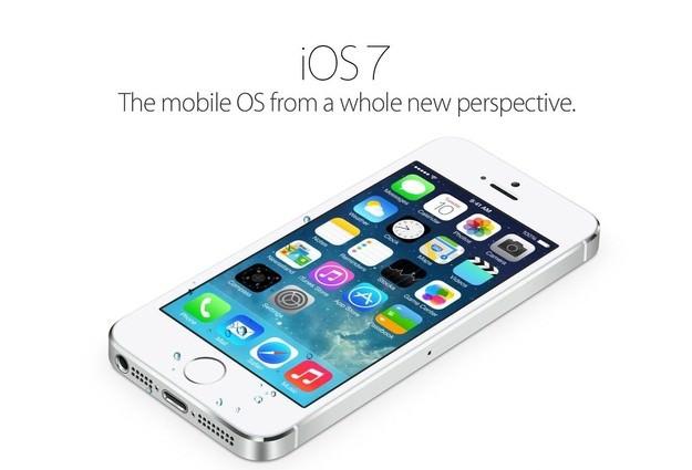 Apple'ın yeni işletim sistemi iOS 7'yi sunmasından kısa bir süre sonra sosyal medyada dolanmaya başlayan sahte bir reklam, dikkatsiz Apple kullanıcılarının telefonlarını kullanılmaz hale getirdi.