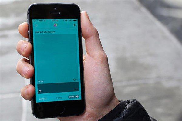 <p><strong>Reporter</strong></p>
<p>Sadece iPhone'lar için üretilen bu uygulama, kullanıcıya rastgele sorular sorarak anket düzenliyor. Uygulama daha sonra kullanıcıdan topladığı bilglerle kişinin hangi saatte ne kadar üretken olduğunu belirliyor.</p>