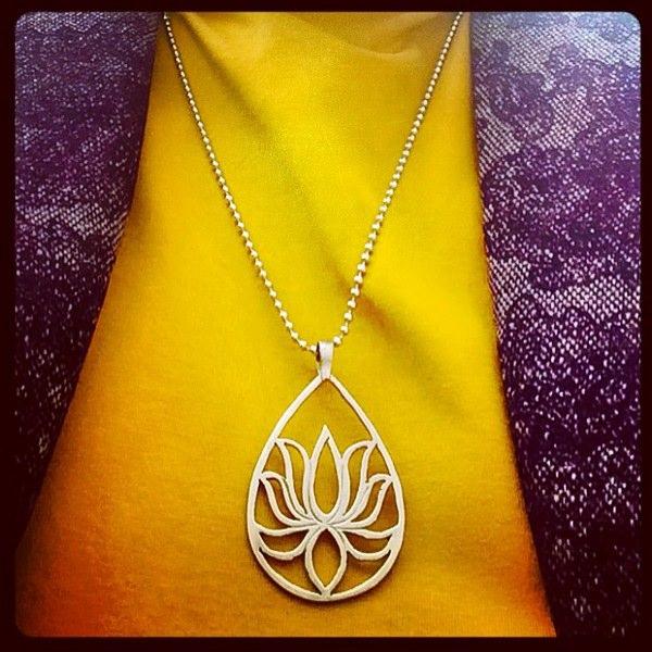 Cem Yılmaz'ın daha &ouml;nce de Instagram'da cmylmz kullanıcı adıyla bir hesabı bulunuyordu ve bu hesabın 120 binin &uuml;zerinde takip&ccedil;isi vardı.