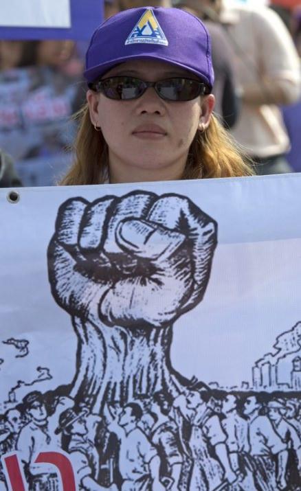 1 Mayıs Emek ve Dayanışma G&uuml;n&uuml;, Asya &uuml;lkelerinde emek&ccedil;iler ve işsizlerin katılımıyla kutlanıyor.