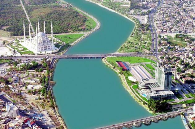 <p>Adana: 1 milyon 456 bin 222 seçmen, 5 bin 52 sandıkta oy kullanacak.</p>