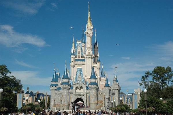 <p>100- Walt Disney</p>