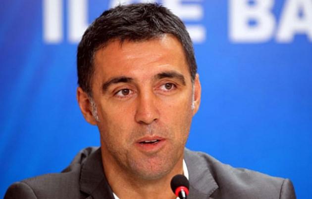 Hakan Şükür: Son dakika...'Yarın Juventuslu çocuklara kar tatili' Not: Juventus Valisi..
