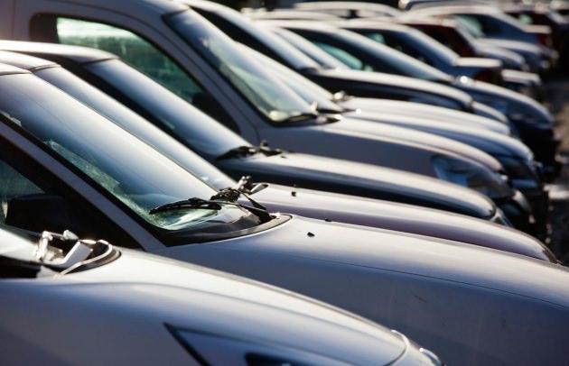 <p>Bu yılın ocak-şubat döneminde hangi otomobil kaç adet sattı? İşte 2014'ün en çok satan modelleri</p>