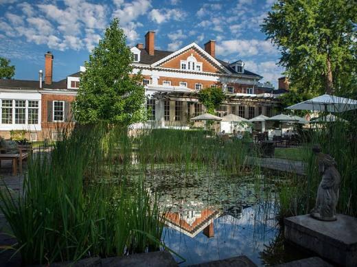 16. Langdon Hall Country House Hotel & Spa, Cambridge, İngiltere Puanı:97.4