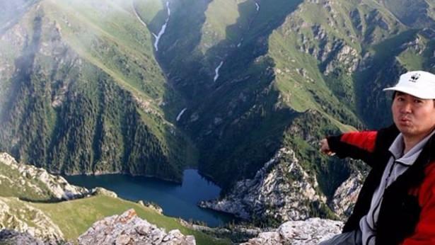 <p>Sihirli tavşanları 20 yıl sonra görüntülemeyi başaran vahşi yaşam tutkunu Li Weidong, bu hayvanların nesli tükenirse gerçekten çok üzüleceğim, şeklinde konuştu.</p>

<p> </p>
