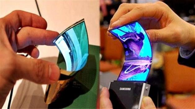 <p><strong>GELENLER</strong></p>
<p>iPhone 5S, PS4, Xbox One, GTA 5... Tüm bu saydıklarımız, aslında 2013 yılının teknoloji alanındaki kısa bir özeti gibi. 2013'ün teknolojide bize neler getirdiğini derlerken, 2014 yılında da karşımıza çıkacak yenilikleri sizler için araştırdık. </p>
<p>Geride bırakmak üzere olduğumuz 2013 yılında teknoloji alanında sayısız yenilikle tanıştık, hepsine kısa sürede aşina olduk. İşte 2013'ün teknoloji alanında "iz bırakan" 13 yeniliği...</p>