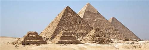 <p>Gize Piramitleri / Mısır</p>
