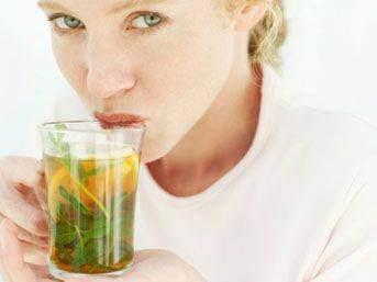 <p>Örneğin narda 10 bardak yeşil çaya ve 4 bardak kızılcık suyuna eşdeğer antioksidan madde bulunuyor. Narın bilinen bazı faydaları</p>
