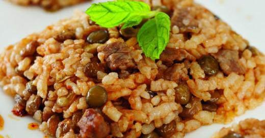 <p>Bir çeşit mercimekli bulgur pilavı olan müceddere</p>