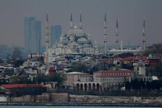 <p> </p>
<p>Üçüncü: İzzet Uğur Ölmez – İstanbul</p>