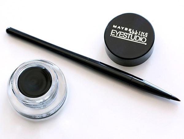 <p>Maybelline Eyestudio Lasting Drama Jel Eyeliner </p>
