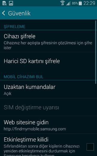 <p><strong>Güvenlik: Hırsızlık korumasını etkinleştirin</strong><br />Telefonunuz çalınırsa veya onu dışarıda unutursanız, bulunduğu konumu uzaktan takip edebilir ve kilitleyebilirsiniz. Galaxy S5'in hırsızlığa karşı koruma ayarları, Ayarlar > Sistem > Güvenlik altında bulunuyor.</p>