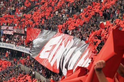 <p>Frankfurt - Kartallar</p>