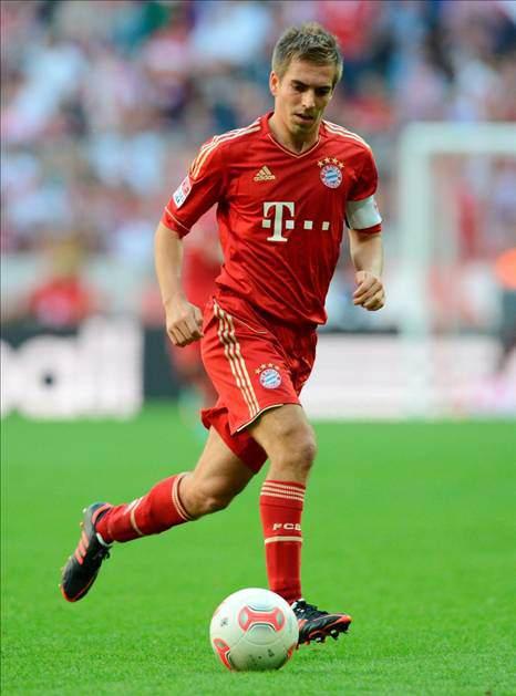  Sağ bek - Philipp Lahm 