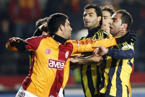 <p>Arda Turan - Semih Şentürk kavgası</p>