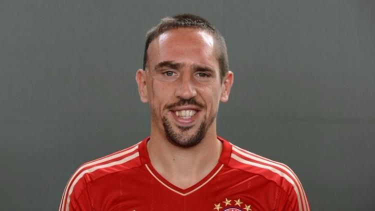 <p>Ribery - Scarface (Yaralı Yüz)</p>
