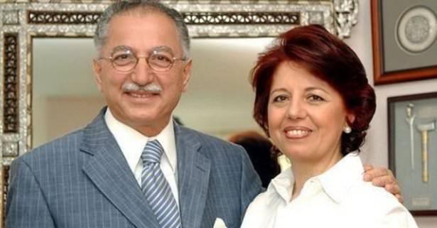 <p>Türkiye’nin yeni first lady’sinin, ABD modelinde olduğu gibi hem seçim sürecinde hem de sonrasında aktif olması bekleniyor.</p>
<p> </p>