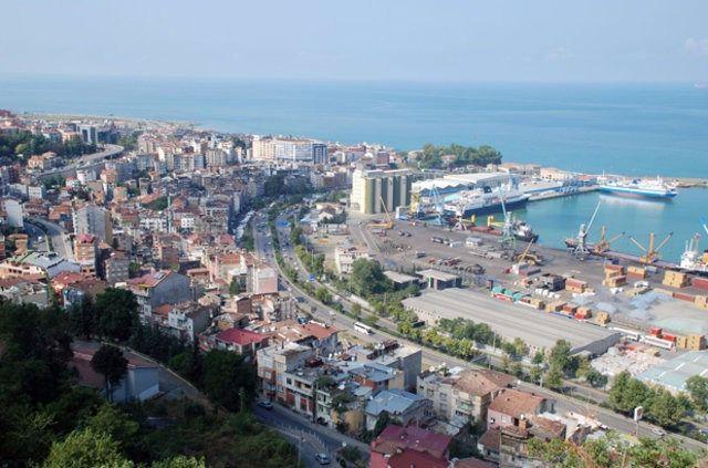 <p><strong>53 Trabzon</strong></p>

<p>Çocuk nüfusu: 192.468</p>

<p>İl nüfusuna oranı: %24,69</p>
