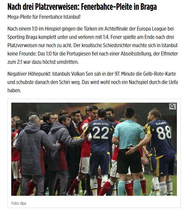 <p>İlk maç Türklerin Braga'yı 1-0 yendiği Avrupa Ligi mücadelesinin rövanşında Fenerbahçe, 3 kırmızı kart görerek 4-1 mağlup oldu. Hırvat hakem, Türklere yönelik ağır kararlar verdi. Braga'nın ilk goldeki ofsaytı ve Portekiz ekibini 2-1 öne geçiren penaltı kararı büyük tepki topladı (Bild)</p>
<p> </p>