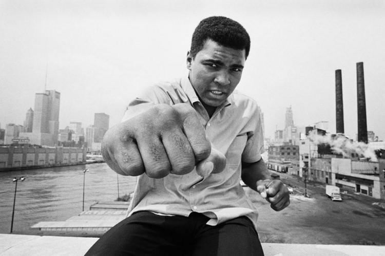 <p>4 Haziran 2016</p>

<p>Boksör <strong>Muhammed Ali</strong></p>
