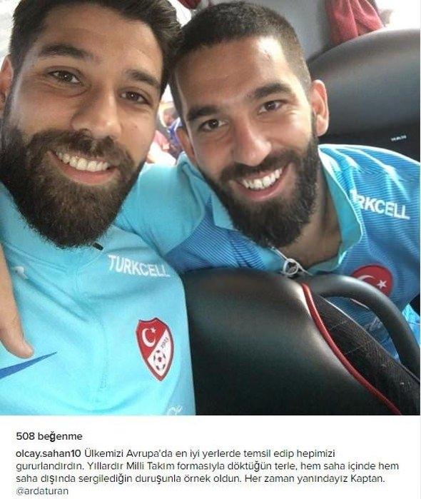 <p>OLCAY ŞAHAN - BEŞİKTAŞ</p>
<p>Ülkemizi Avrupa'da en iyi yerlerde temsil edip hepimizi gururlandırdın. Yıllardır Milli Takım formasıyla döktüğün terle, hem saha içinde hem saha dışında sergilediğin duruşunla örnek oldun. Her zaman yanındayız Kaptan.</p>