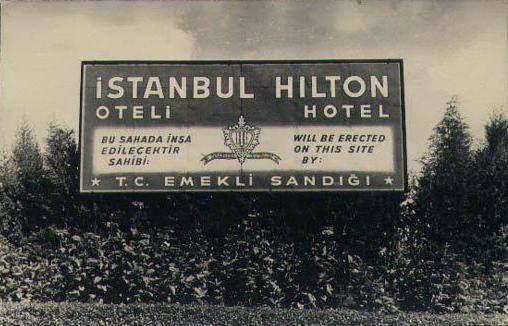 <p>1950’li yılların ilk yarısına henüz ulaşılmışken, Hilton Oteli’nin inşası sürüyordu</p>

<p> </p>
