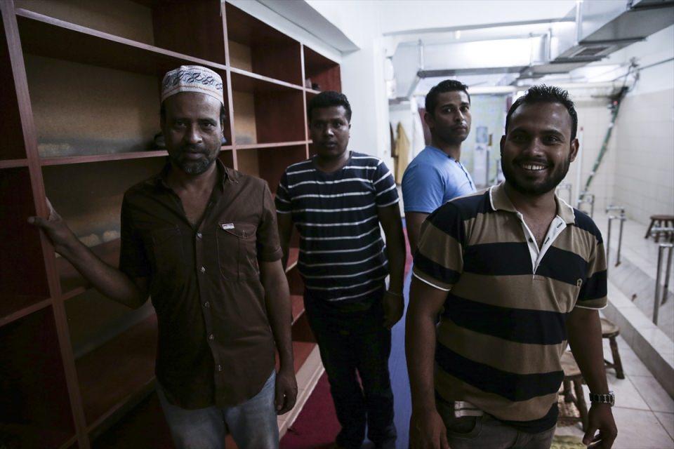 <p>&nbsp;G&ouml;&ccedil;menlerin Avrupa Birliği'ne giriş noktası olan Yunanistan'da m&uuml;sl&uuml;man n&uuml;fusunda artış yaşanırken h&uuml;k&uuml;met &uuml;zerinde cami yapımına y&ouml;nelik baskı da artıyor.&nbsp;</p>
