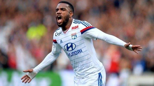 <p>Alexandre Lacazette, Olympique Lyon | Yaş 25 - Değeri: 44 milyon Euro</p>