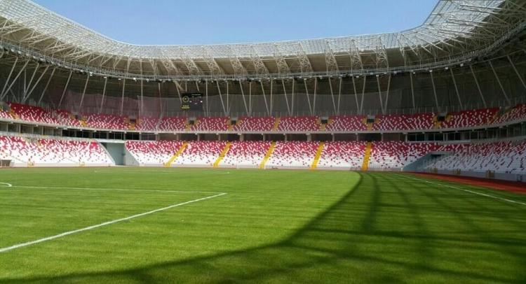 <p>Yeni Sivas Stadı<br />
Kapasite: 25.000</p>
