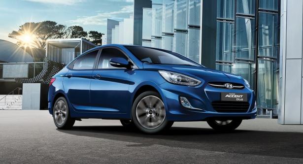 <p>14. Hyundai Accent Blue</p>
