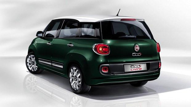 <p>FİAT 500L Living</p>
