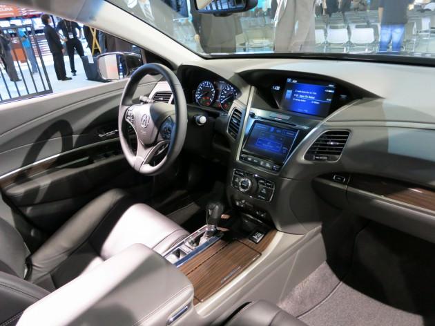 <p><strong>Acura RLX</strong></p>
