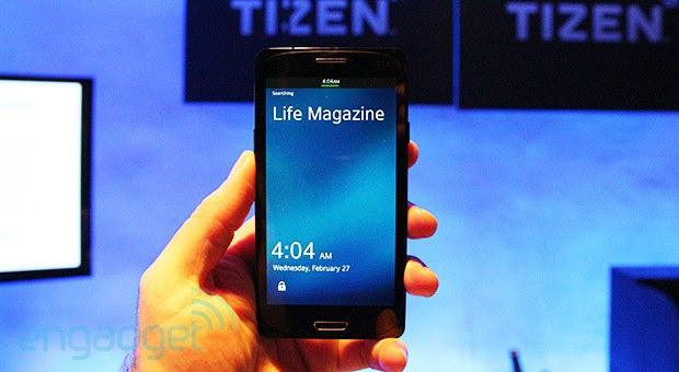 <p>Tizen, birkaç yıl önce Intel'in ve Nokia'nın da dahil olduğu bir ortaklıkla MeeGo ismiyle geliştirilen mobil işletim sisteminin varisi. Nokia'nın Windows Phone sistemine dönmesiyle Intel MeeGo'yu Samsung ile beraber geliştirmey devam etti.</p>