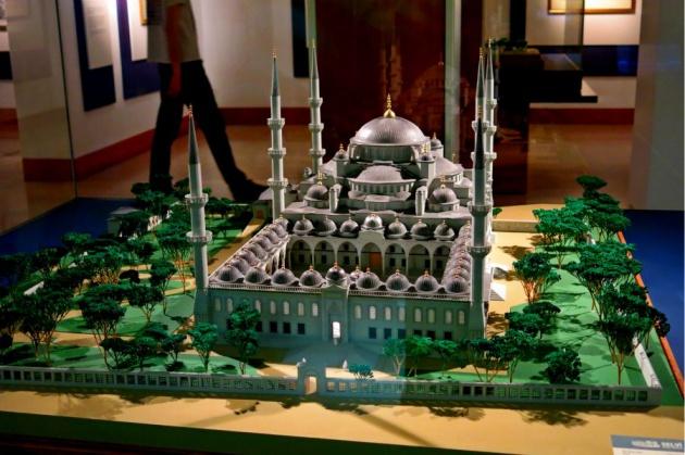 <p>Sultanahmed Camiisinin bir maketi de, İslam Medeniyetleri müzesinde yerini almış</p>