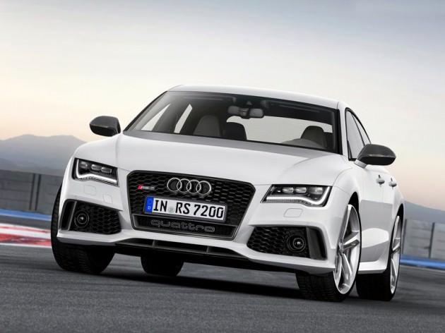 Standart olarak sunulan sekiz ileri tiptonic şanzıman, özel olarak Audi RS 7 Sportback'in sportif karakterine göre tasarlandı.
