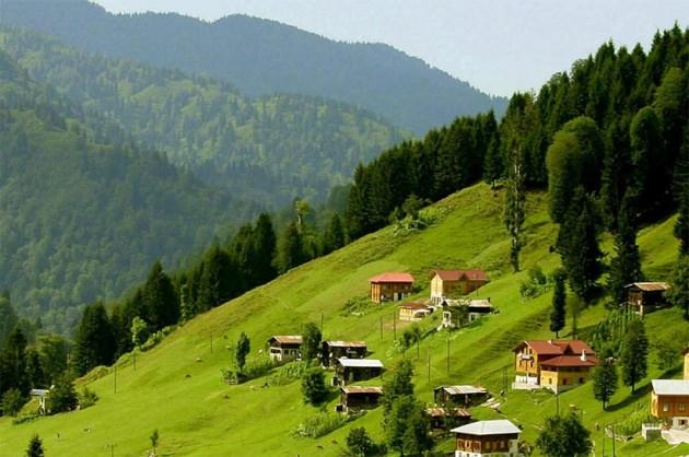 <p>Artvin: 129 bin 96 seçmen, 656 sandıkta oy kullanacak.</p>