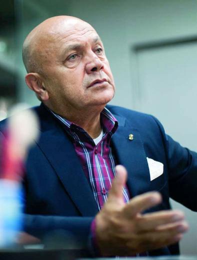 İsim: Cemalettin Sarar Şirketi: Sarar Grubu İli: Eskişehir 2012 Cirosu (TL): 716 milyon Çalışan Sayısı: 5 bin