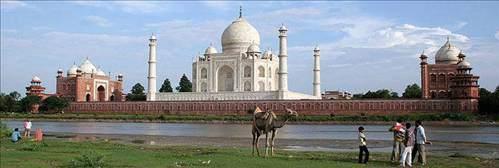 <p>Taj Mahal / Hindistan</p>
