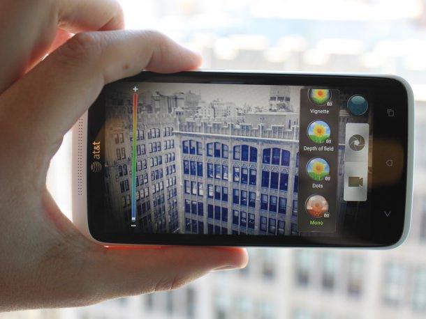 <p>Kamera kullanımının yoğunlaştığı anlar şarj ömründe kayda değer bir düşüş gözlemlenebilir. Ayrıca Instagram gibi uygulamaların sıkça kullanımı da bu durumda başrol oynuyor.</p>
